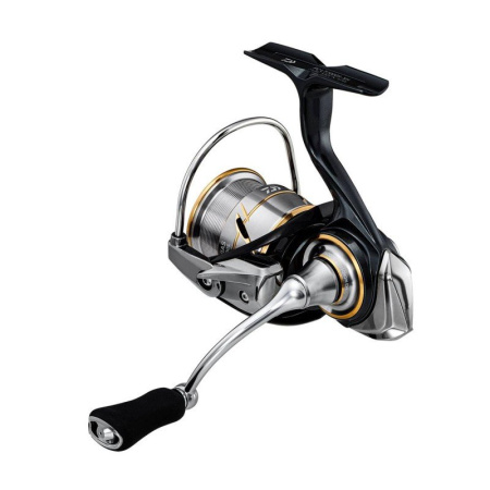 Катушка Daiwa 20' Luvias FC LT 2000S